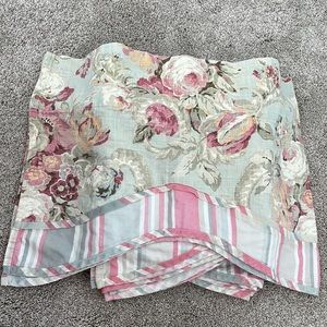 Waverly Flower Pattern Window Valances